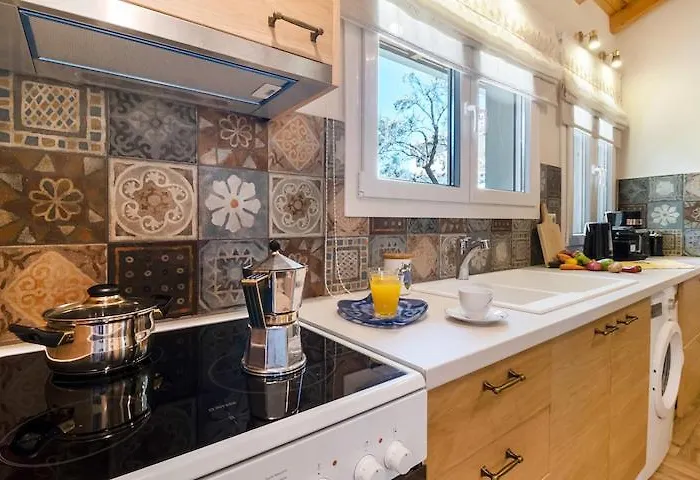 Poly's Lefkada Daire Apolpaina