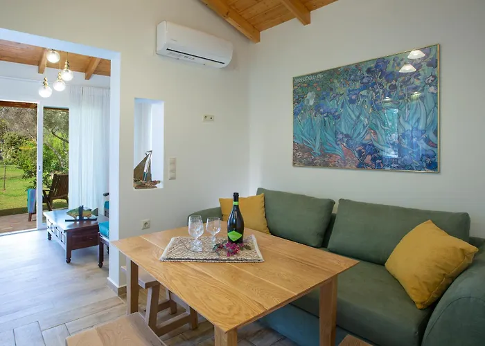 Poly's Lefkada Daire