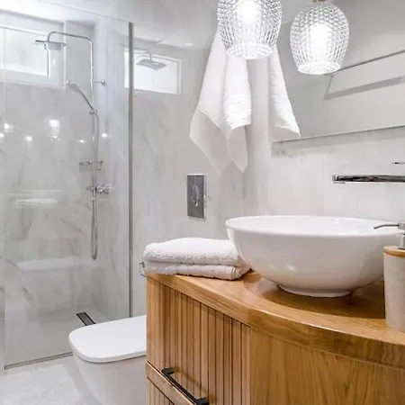 Poly's Lefkada Apartment *