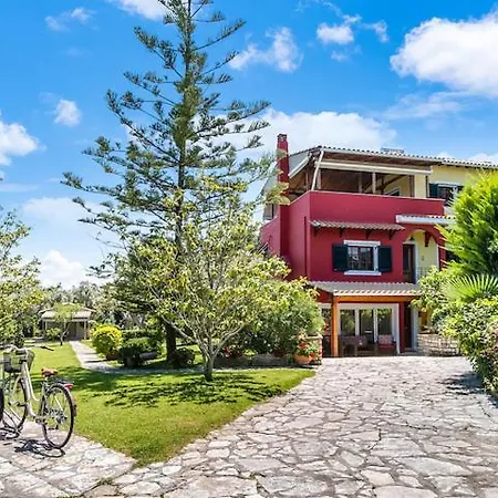 Poly's Lefkada Apartment *