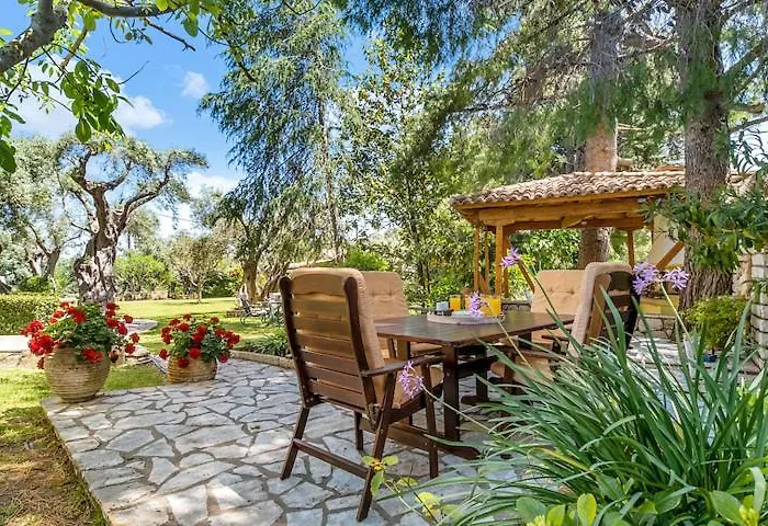 Poly's Lefkada Apartment